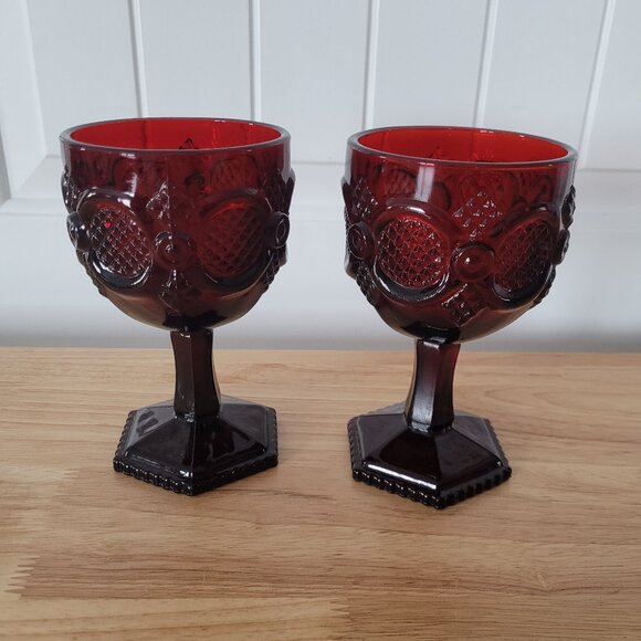 Avon Cape Cod Collection Ruby Red Glass - Picture 1 of 5